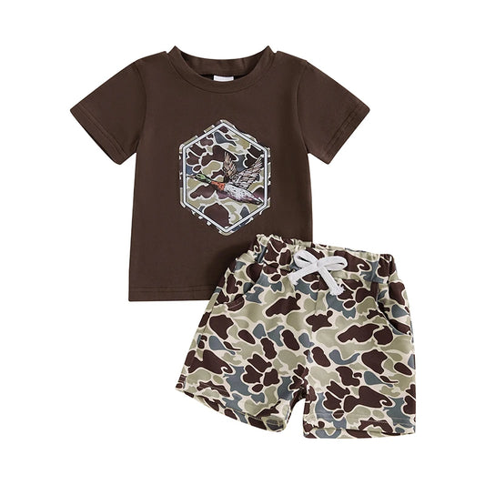 Infant Boy s Stylish Summer Ensemble Camo Print Crew Neck Tee with Matching Shorts - 2 Piece Set for Your Little Guy