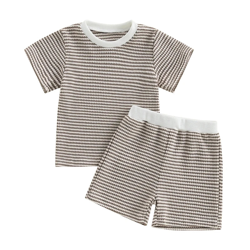 Adorable Infant Summer Ensemble Striped Tee with Elastic Waist Shorts - Cute 2 Piece Set for Your Little One